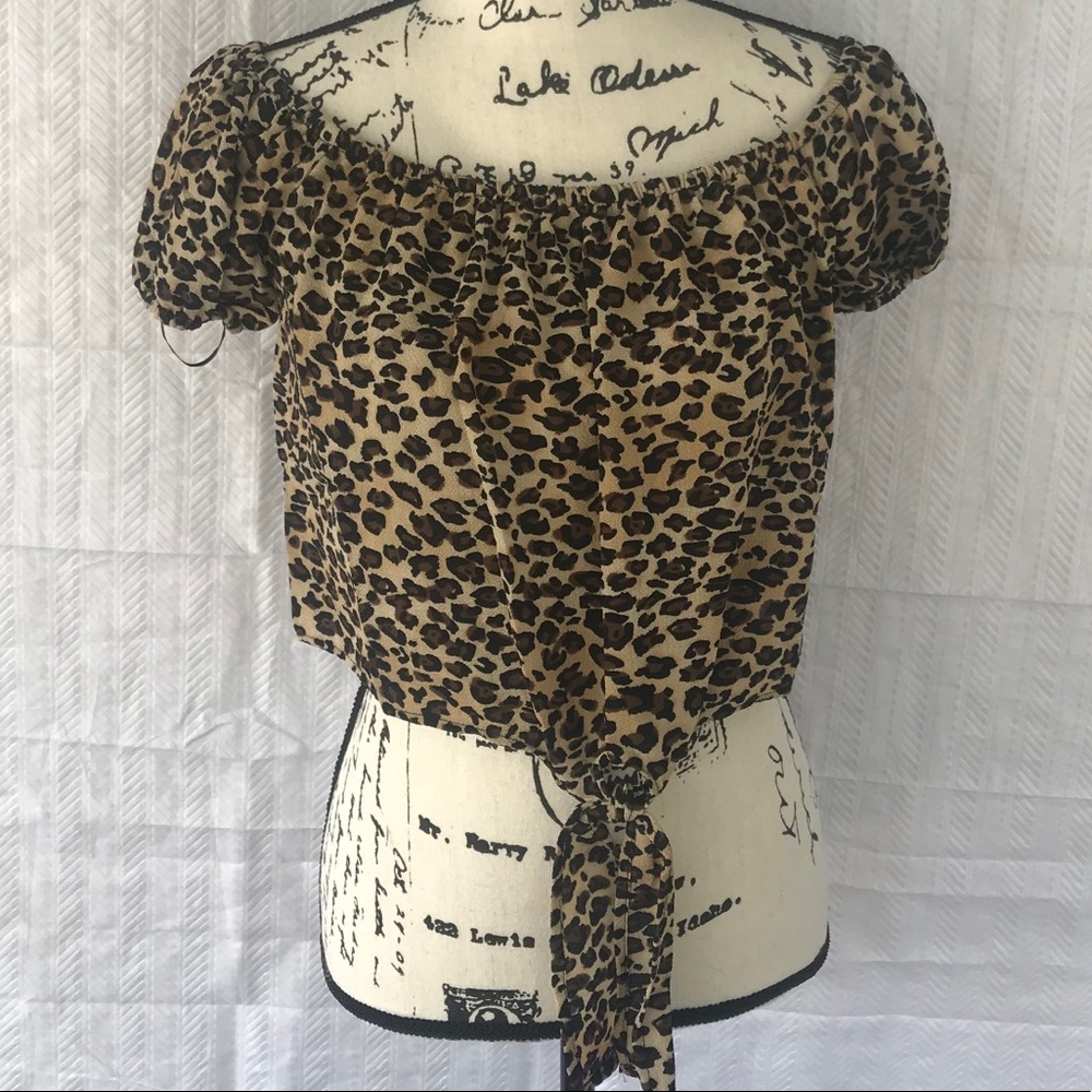 NWT Ambiance Animal Print Knot Tie Top